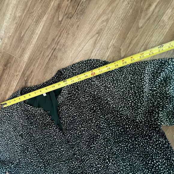 Joie XXL artic animal balloon sleeve dress fully lined sheer sleeve - Picture 14 of 16